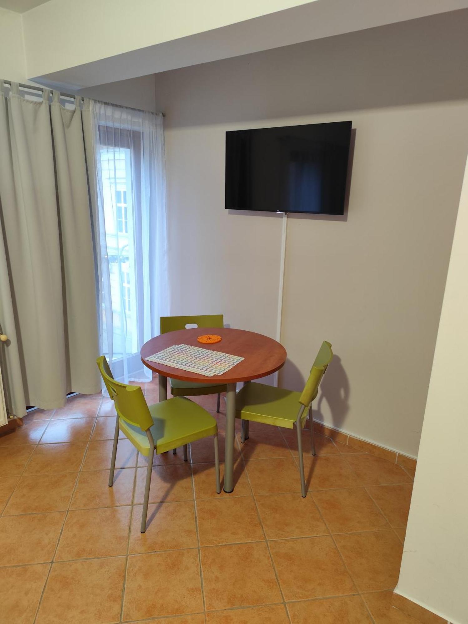 Szent Kristóf Apartmanhotel Zalaegerszeg Exterior foto